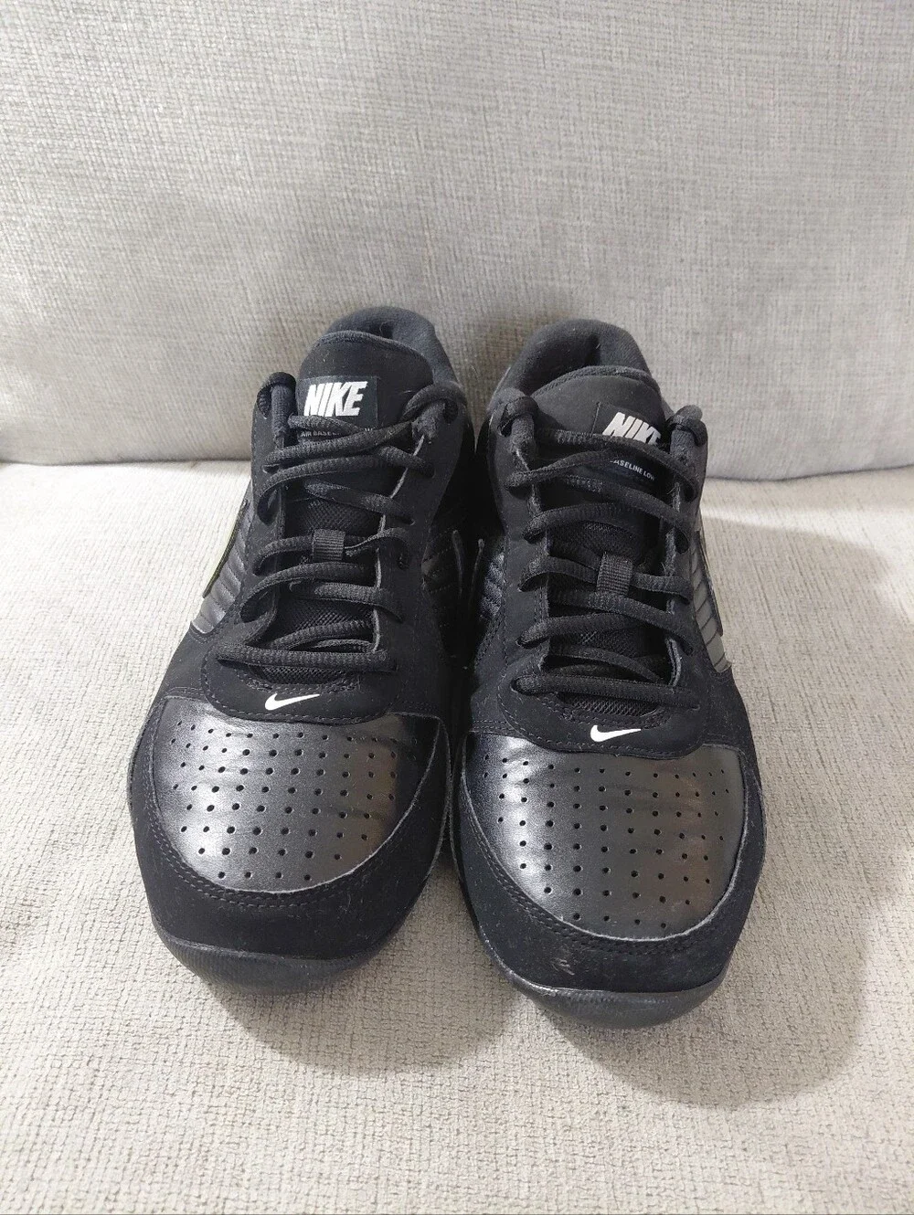 Nike Air Baseline Low Black Men's Size 9 Athletic Sneakers